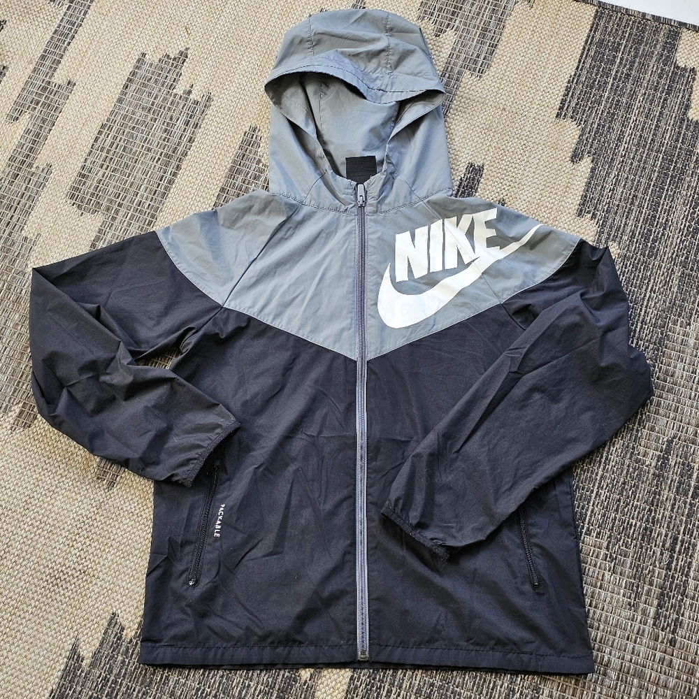 NIKE packable zip front jacket YXL loose fit